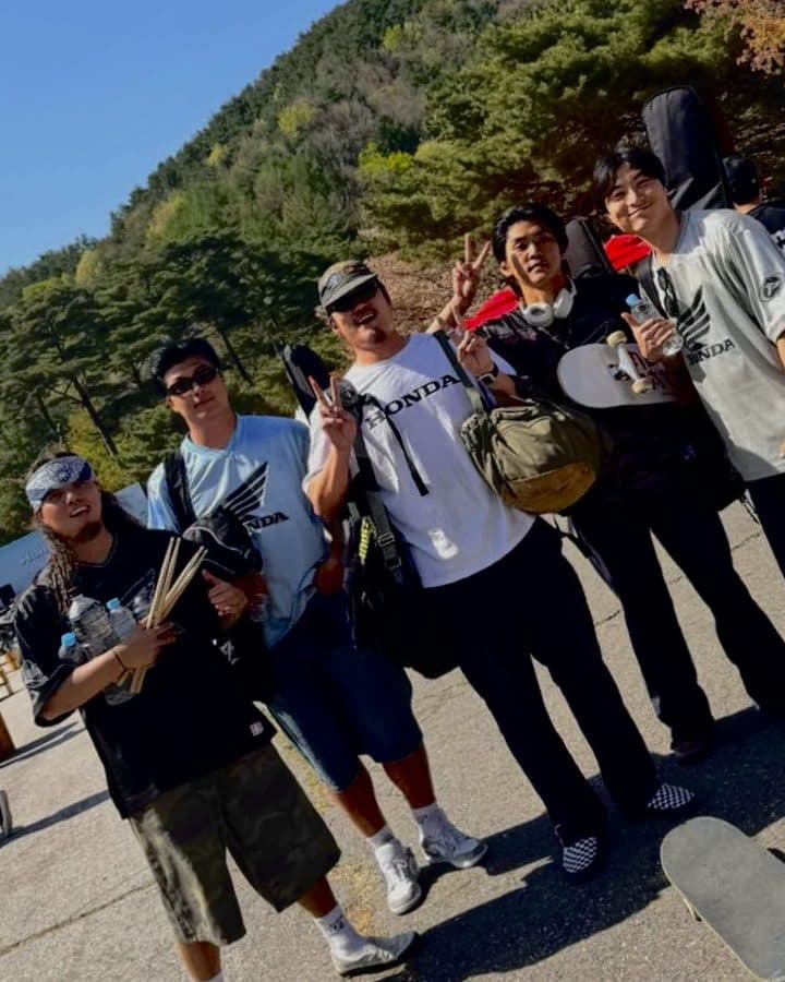 스트링노스누들 — 서퍼's 나이트 라인업